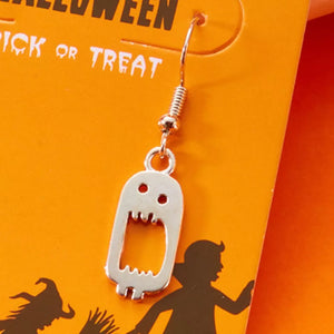 Silver earrings with short and fishhook