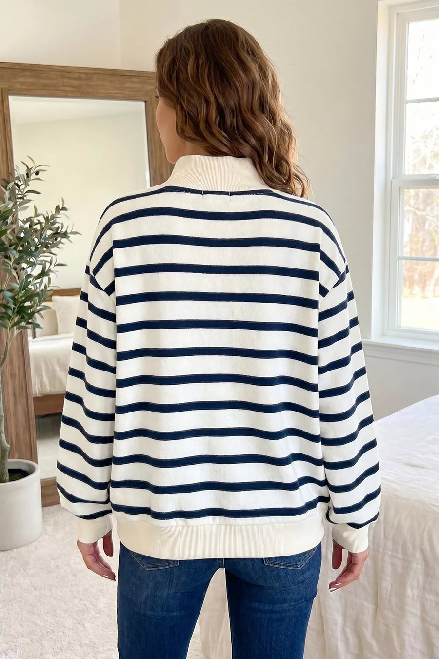 Striped Stand Neck Long Sleeve Sweatshirt in Stripe