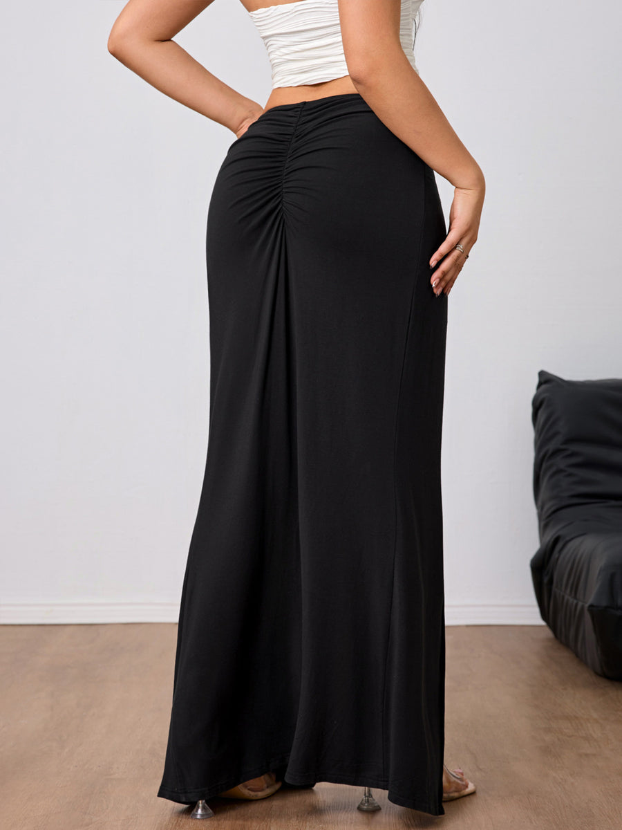 maxi skirt in black