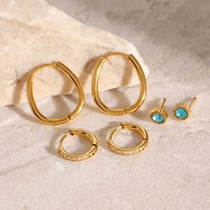 minimalist earrings in Gold with not applicable