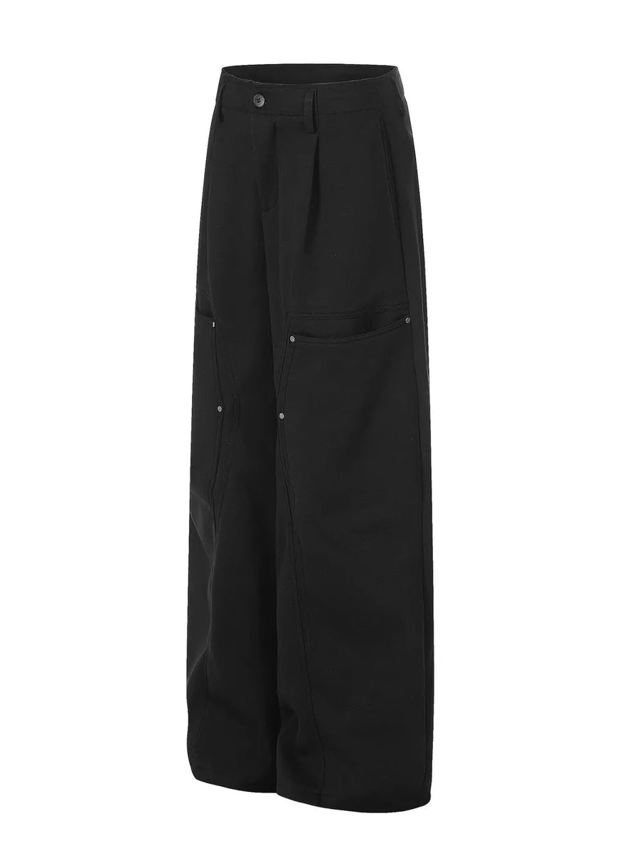 Black wide-leg sweatpants with pleats and cargo pockets.