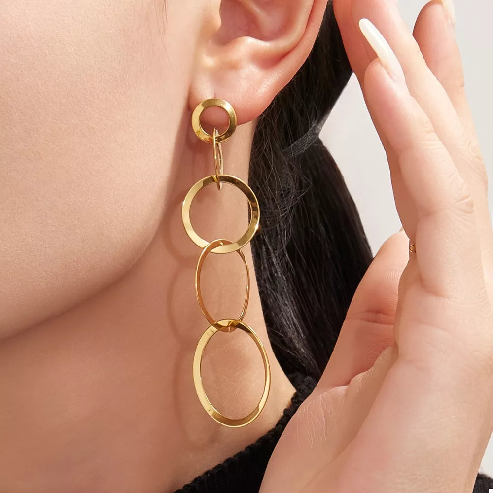 earrings in gold featuring gold-plated and geometric fit