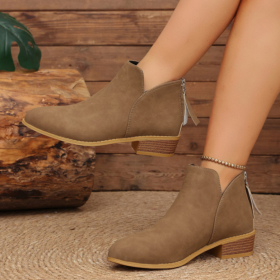 ankle boots in Khaki with V-cut and ankle-length