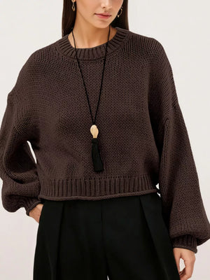 Burgundy oversized pullover sweater with crew neck