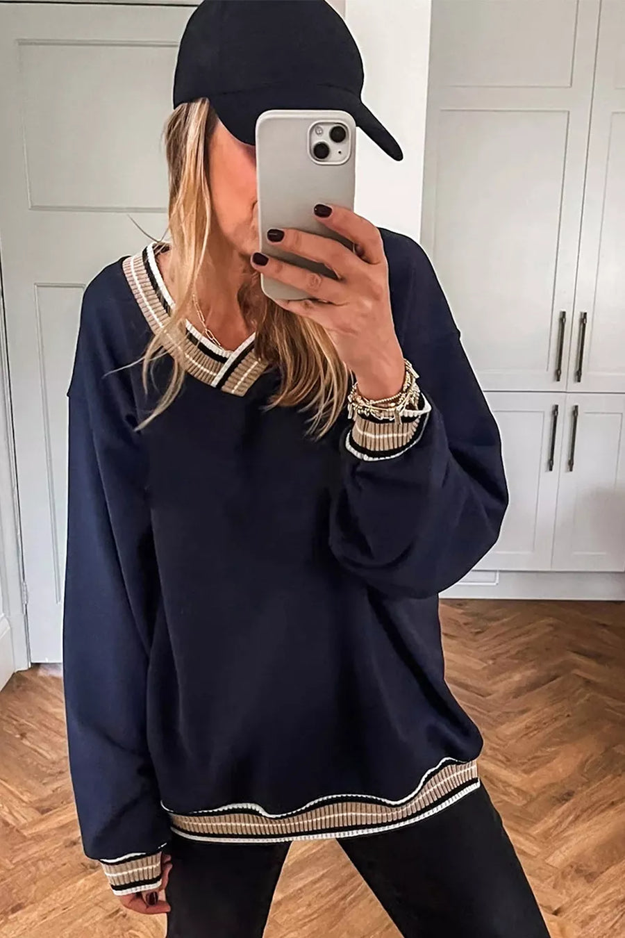 sweatshirt in white with striped and stretch
