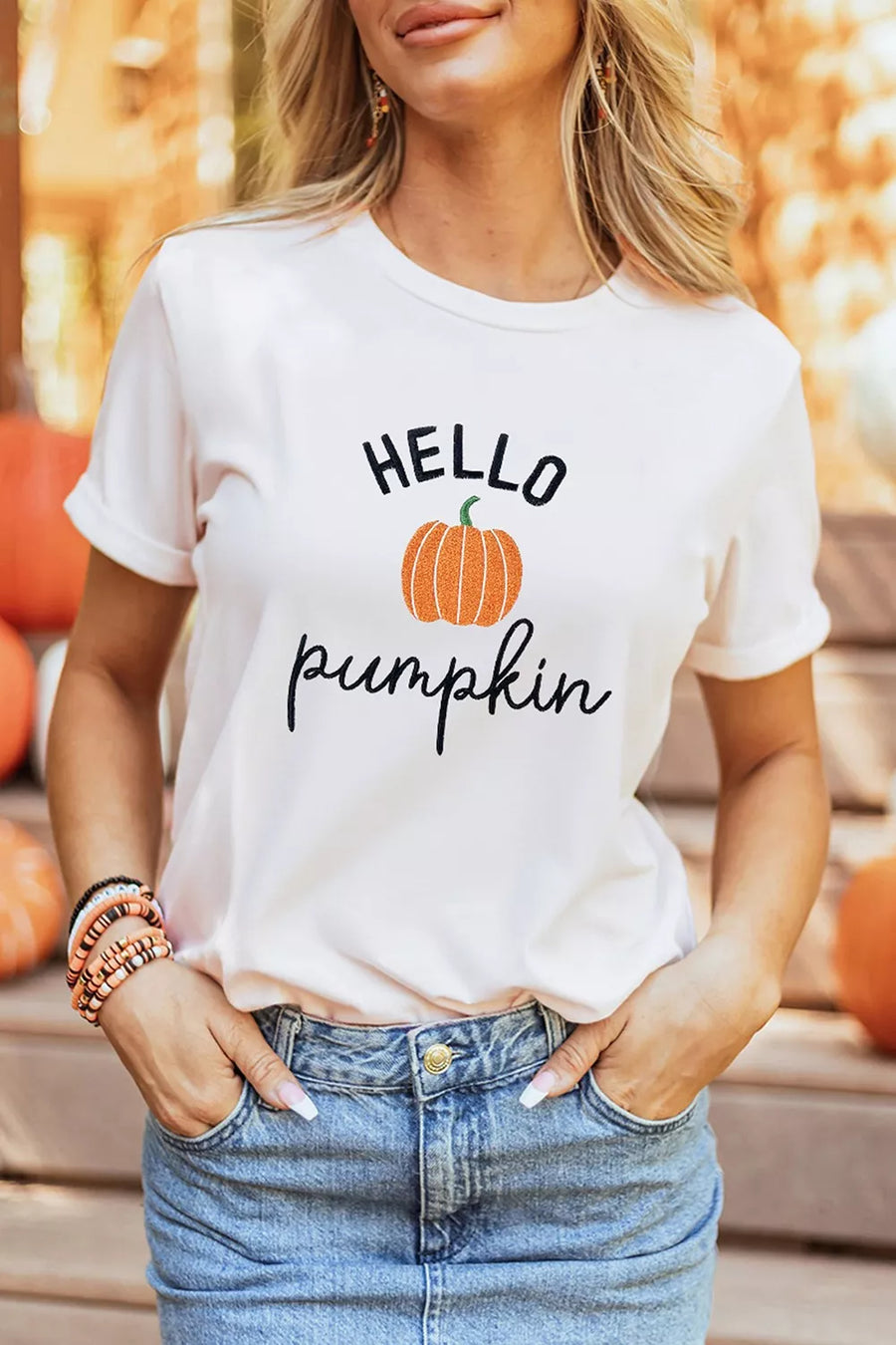 Embroidered Pumpkin Slogan Short Sleeve T-shirt in this colorway
