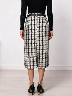 midi skirt featuring plaid in off-white with 90% polyester, 10% viscose Care instructions: Machine wash cold texture