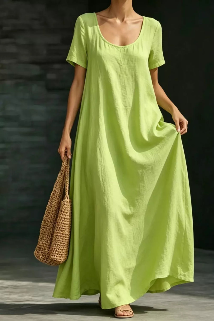 Lime maxi dress with short sleeves, scoop neck, and pockets, made of 100% polyester.