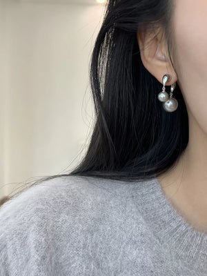 Synthetic Pearl, Alloy, 925 silver needle Care instructions: Avoid wearing durin earrings in grey with drop silhouette