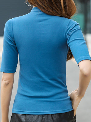 t-shirt in White with mock neck and elbow sleeve