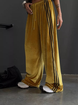 100% polyester Care instructions: Machine wash cold wide-leg pants in Blue with wide-leg silhouette
