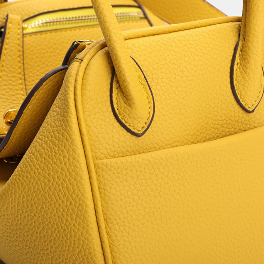 handbag in Yellow