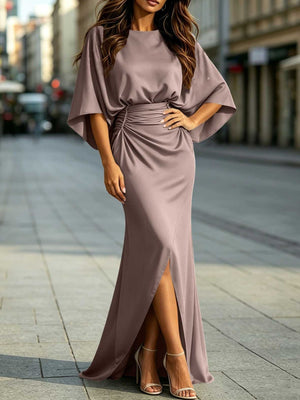 100% polyester Care instructions: Machine wash cold maxi dress in Black with straight silhouette