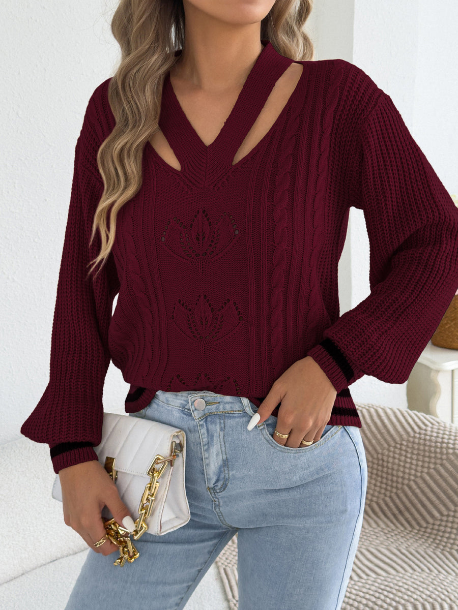 pullover sweater in Camel with cable knit and cutout