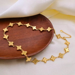 necklace in gold featuring 18K gold-plated and N/A fit