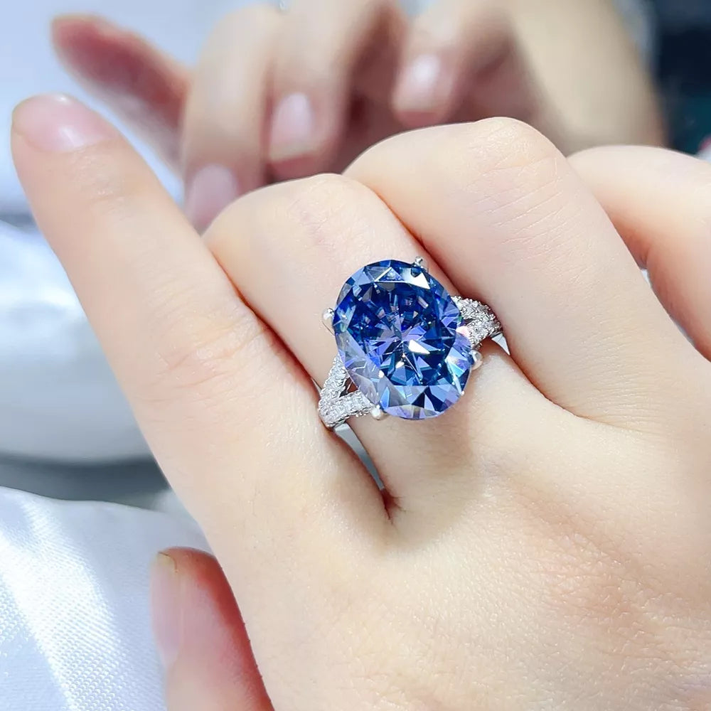 Blue 10 Carat Moissanite 925 Sterling Silver Ring