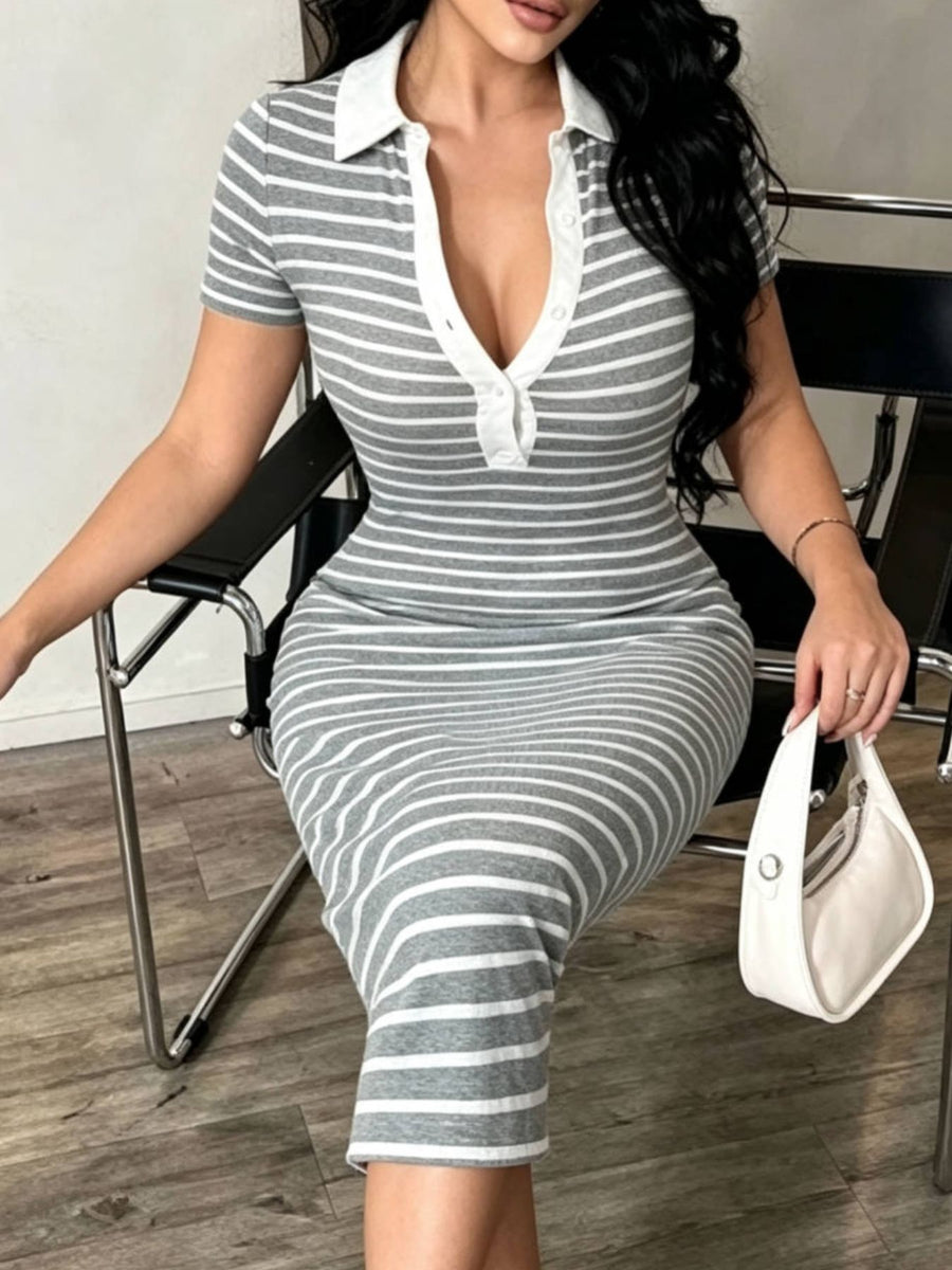 white bodycon dress with stretch and short sleeve