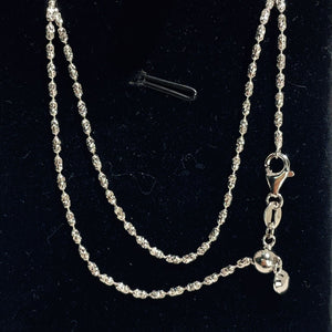 silver necklace with princess-length and lobster clasp