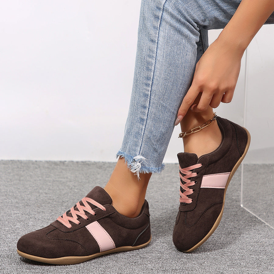 sneakers in dark brown with color-block and round toe
