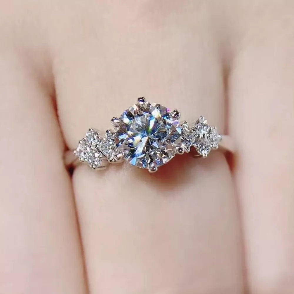 Ring in silver featuring 2 carat center stone and ring fit
