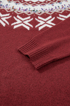 pullover sweater in burgundy with stretch and hip-length