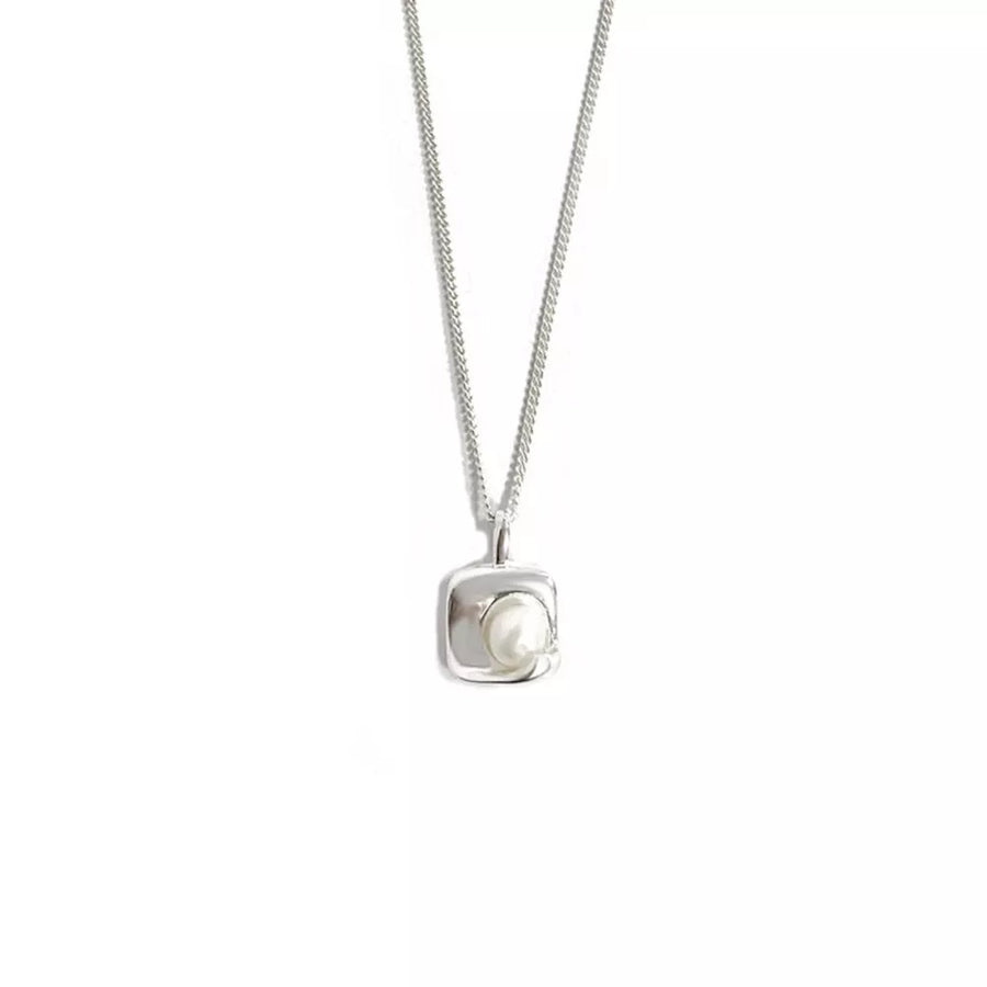 minimalist necklace in white with NA