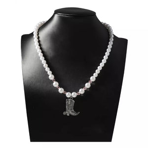 western necklace in silver with none
