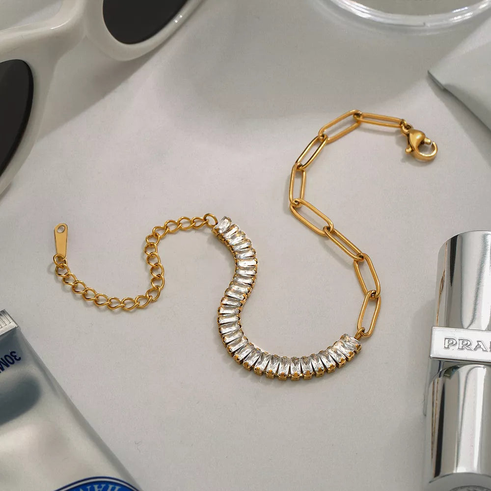 18K Gold-Plated,Stainless Steel,Rhinestone Care instructions: 1 bracelet in clear with fitted silhouette