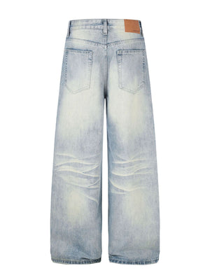 81 wide-leg jeans in Blue with wide-leg silhouette