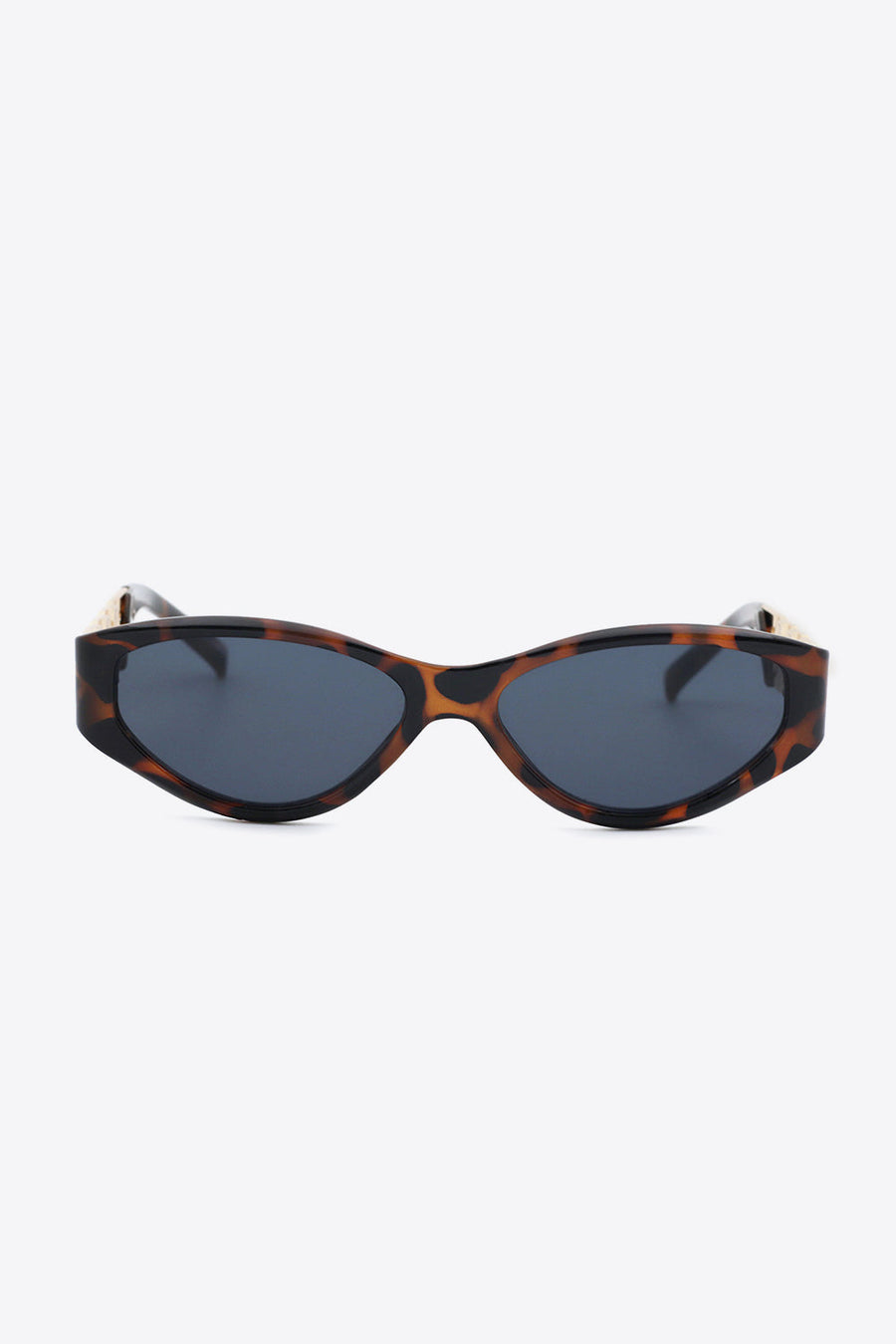 Tortoiseshell cat-eye sunglasses with gold chain detail on the temples.