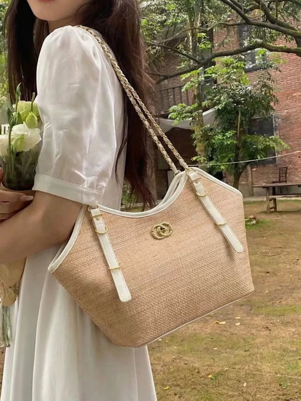Contrast Trim Adjustable Strap Shoulder Bag in Tan