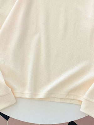 Crew Neck Long Sleeve Sweatshirt in Pink