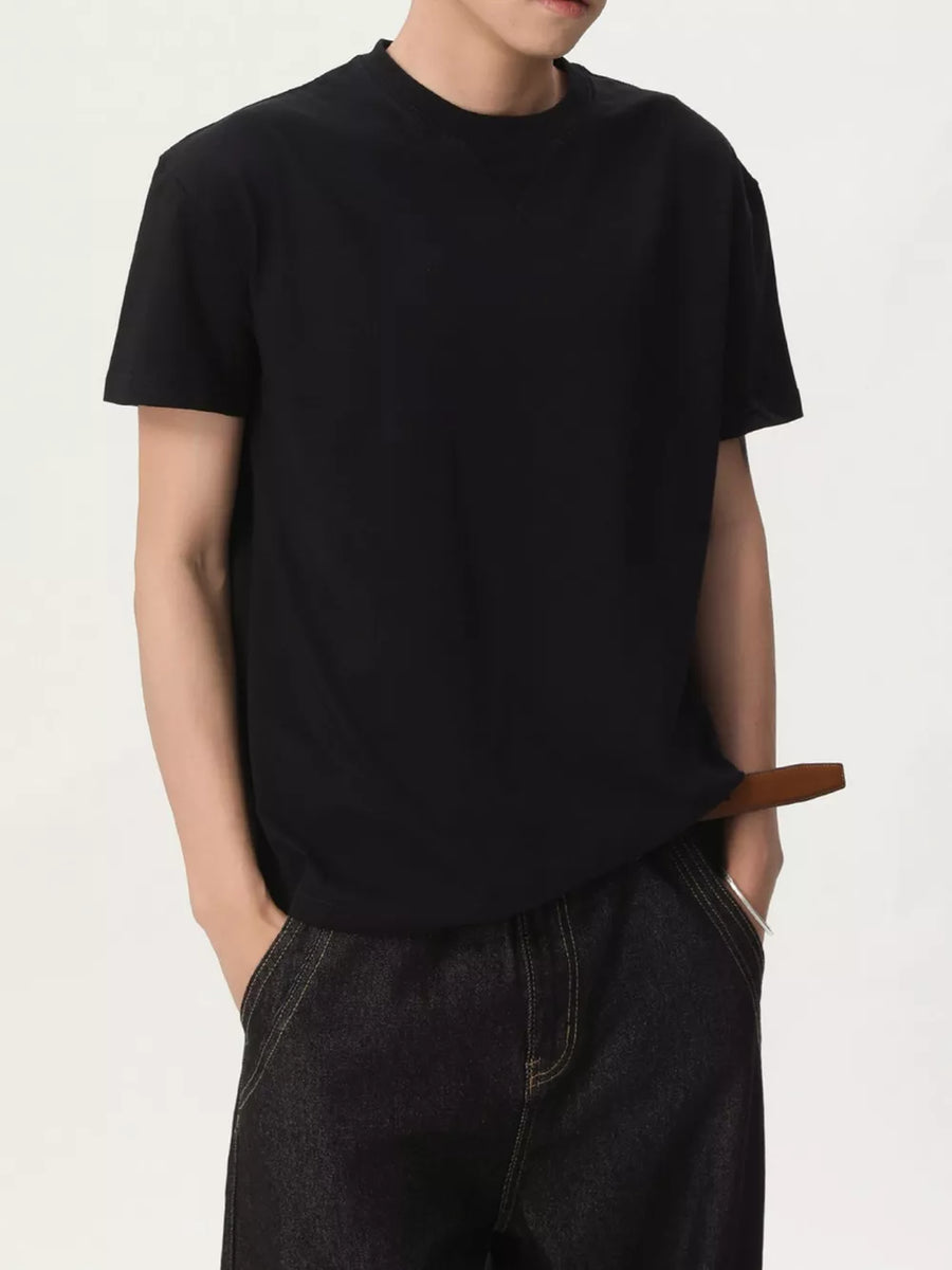 Black cotton spandex casual tee with round neck and short sleeves.