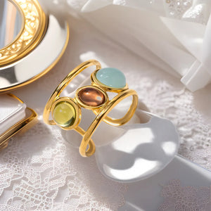 ring in Gold with geometric and open cuff style