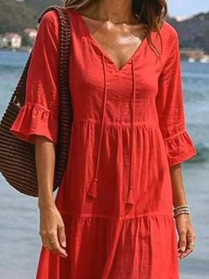 bohemian midi dress in Black with v-neck