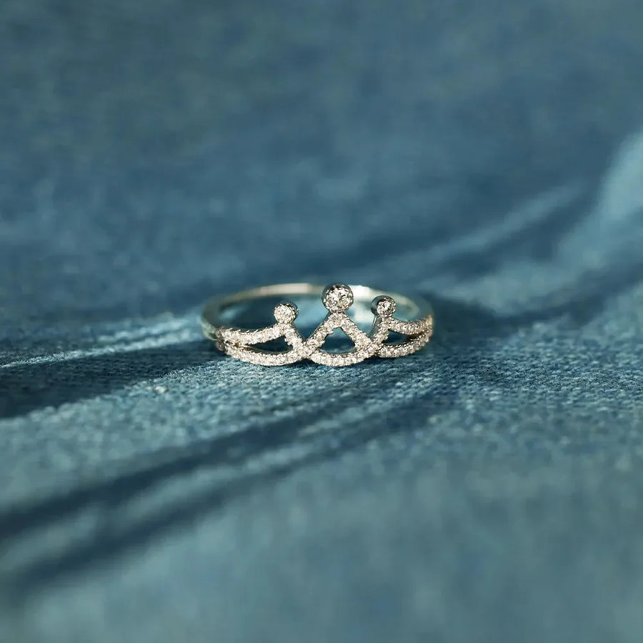 Silver pave crown ring with intricate detailing