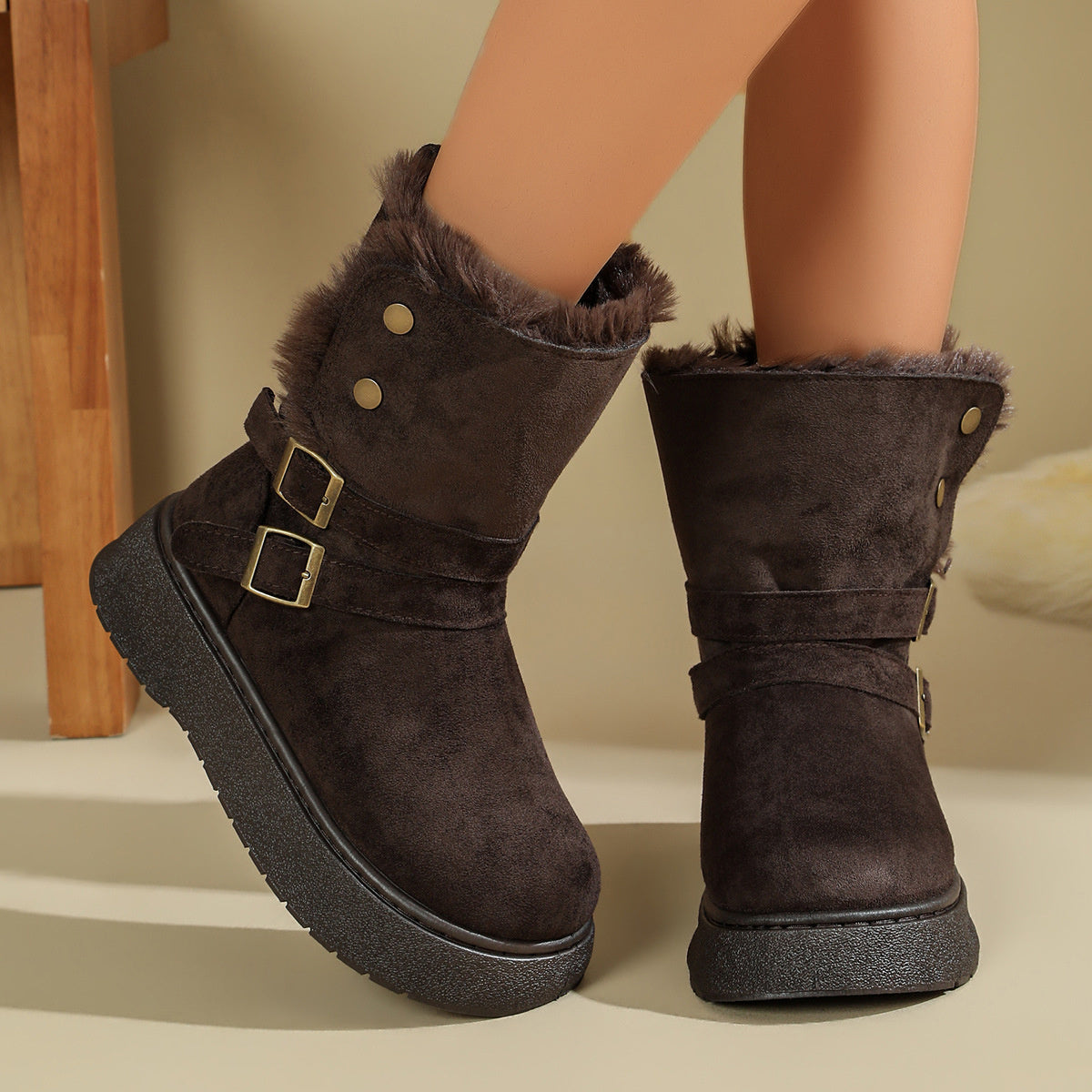 boots in camel with round toe and ankle-length