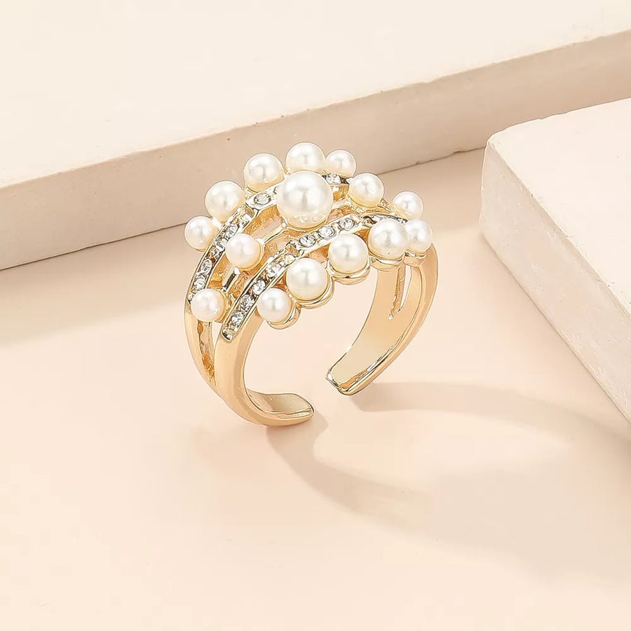 Pearl 18k Gold-plated Open Ring in white with pearl embellishment