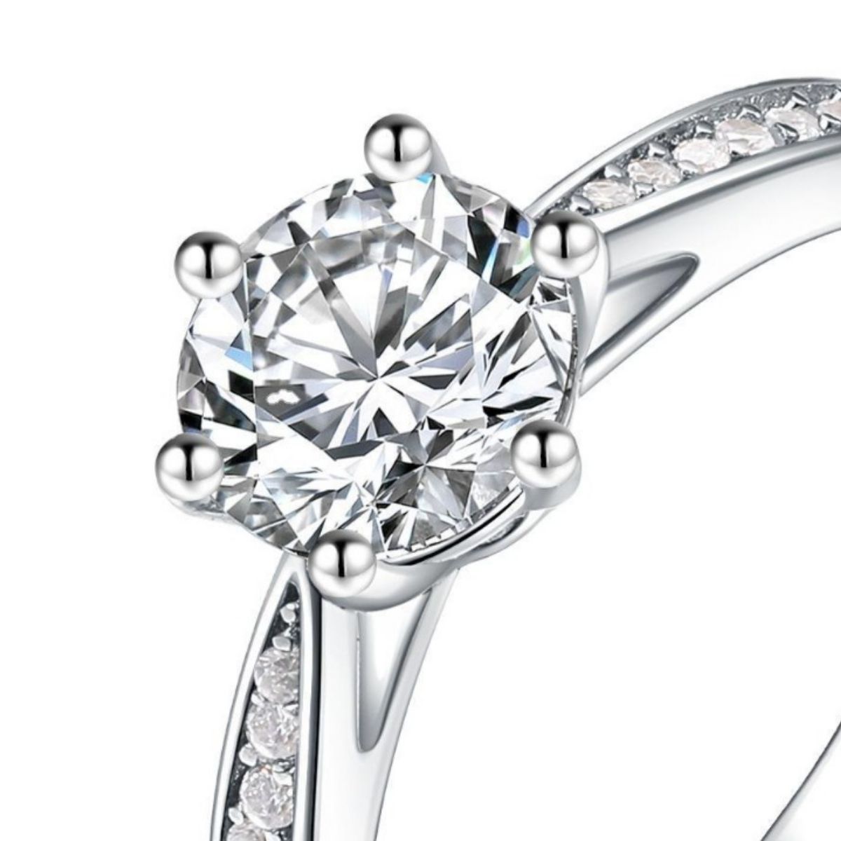 925 sterling silver,Moissanite Carat weight: 1ct Care instructions: Avoid wearin ring in clear with ring silhouette