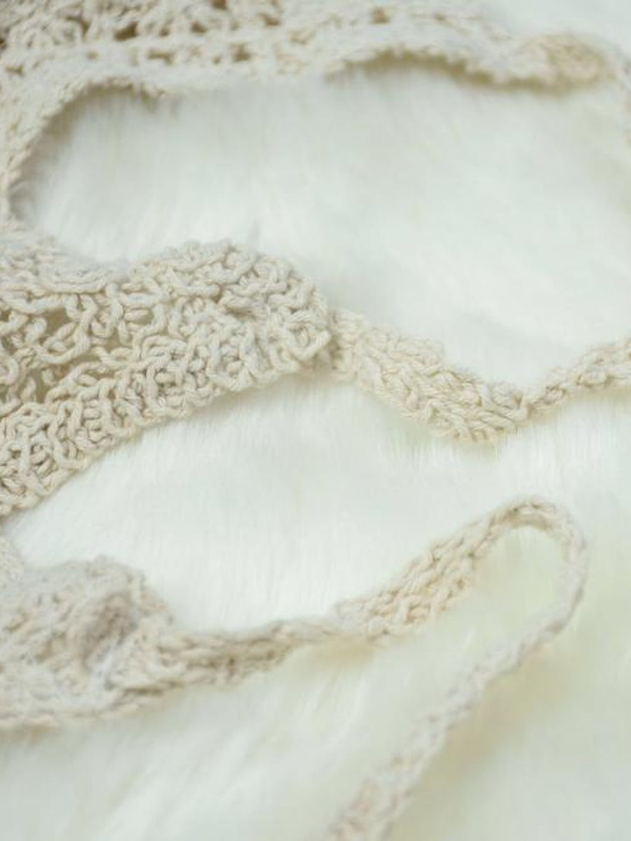 camisole in ivory with openwork and waist-length