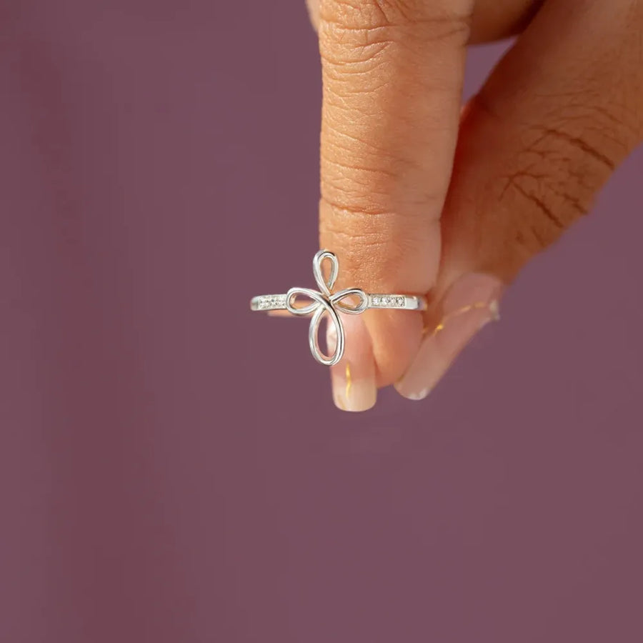 Delicate knotwork silver ring with crystals, 925 sterling silver.