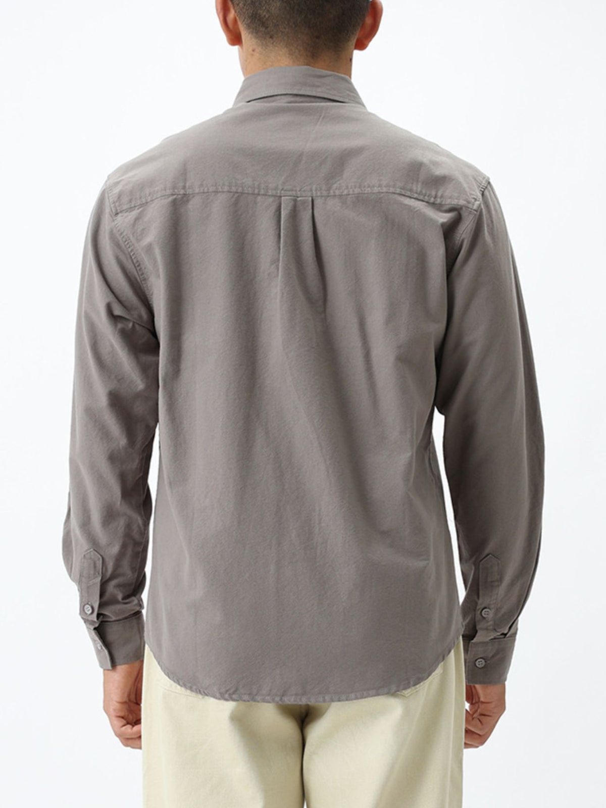 95%cotton,5%spandex Care instructions: Machine wash cold button-up shirt in Khaki with regular silhouette