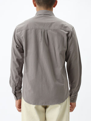 95%cotton,5%spandex Care instructions: Machine wash cold button-up shirt in Khaki with regular silhouette
