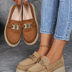 Chic brown round toe platform loafers with gold chain detail and espadrille sole.