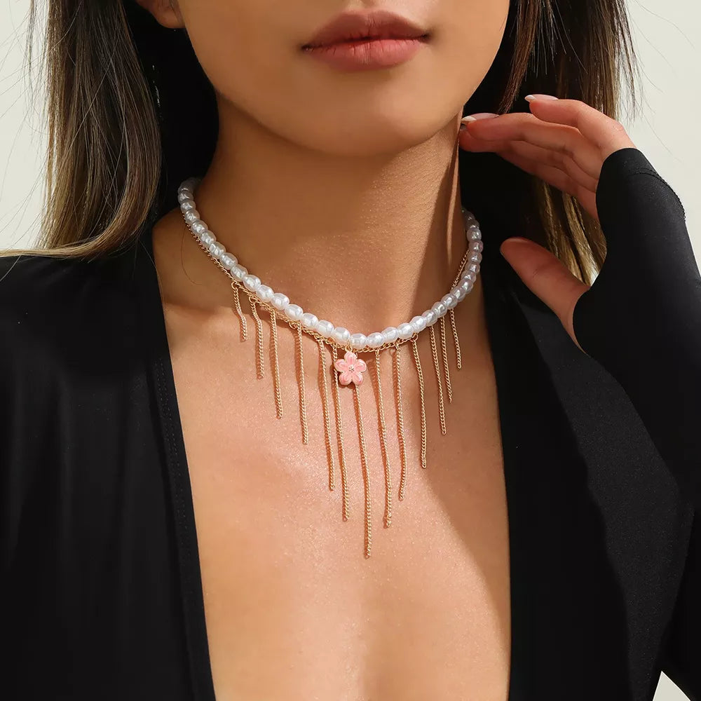 White Elegant 18k Gold-plated Synthetic Pearl Choker Necklace
