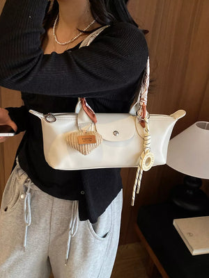 Pu Leather Shoulder Bag in black with front flap