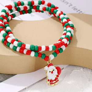 necklace in red featuring beaded and regular fit