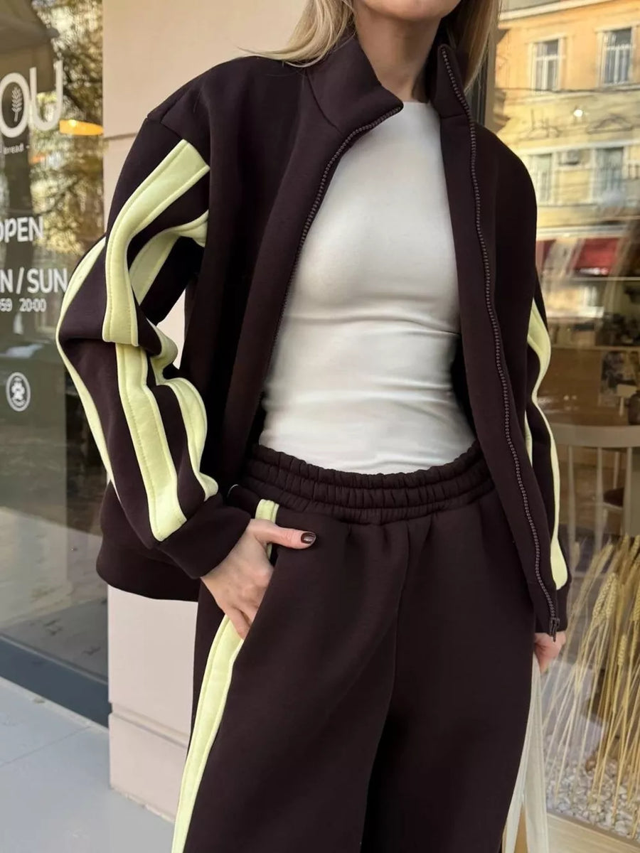 lounge set in Brown with striped and contrast stitching