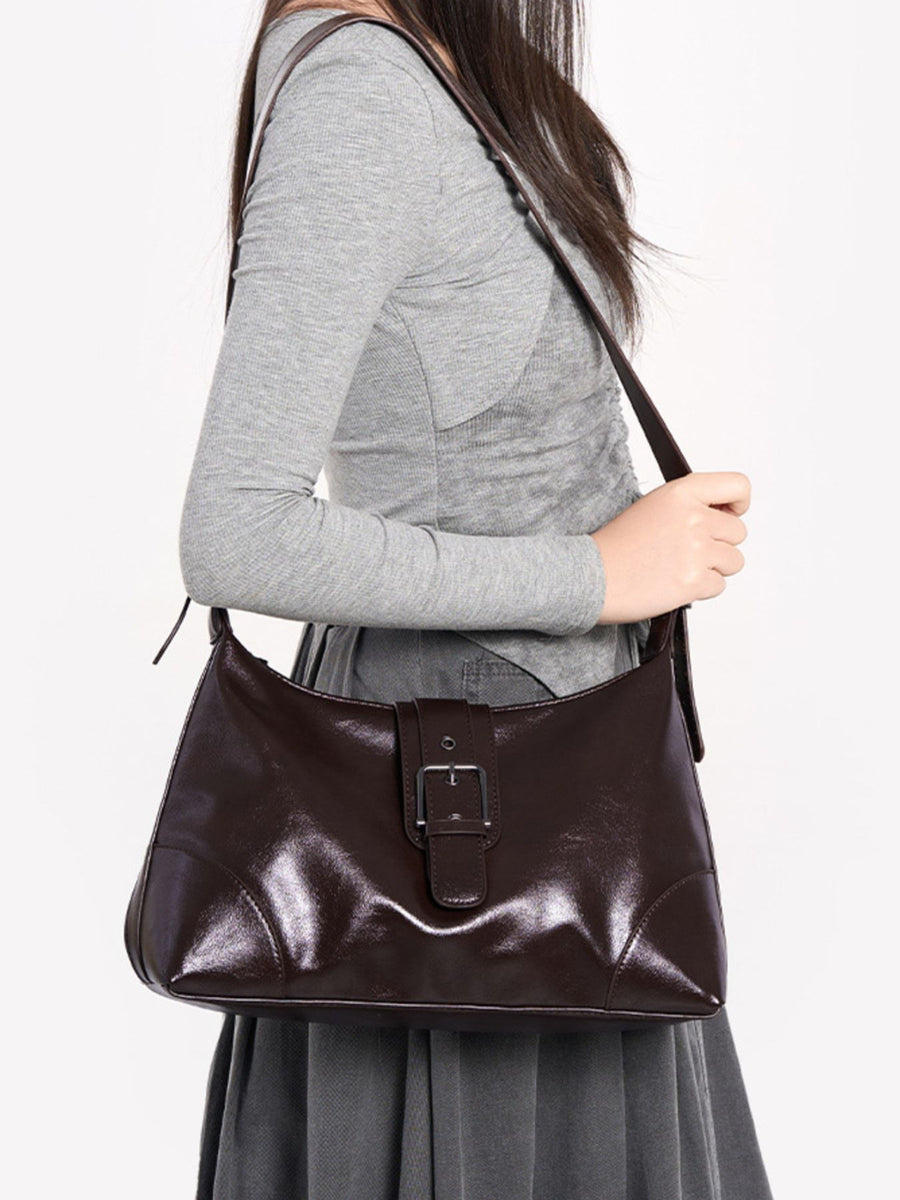 shoulder bag in dark brown