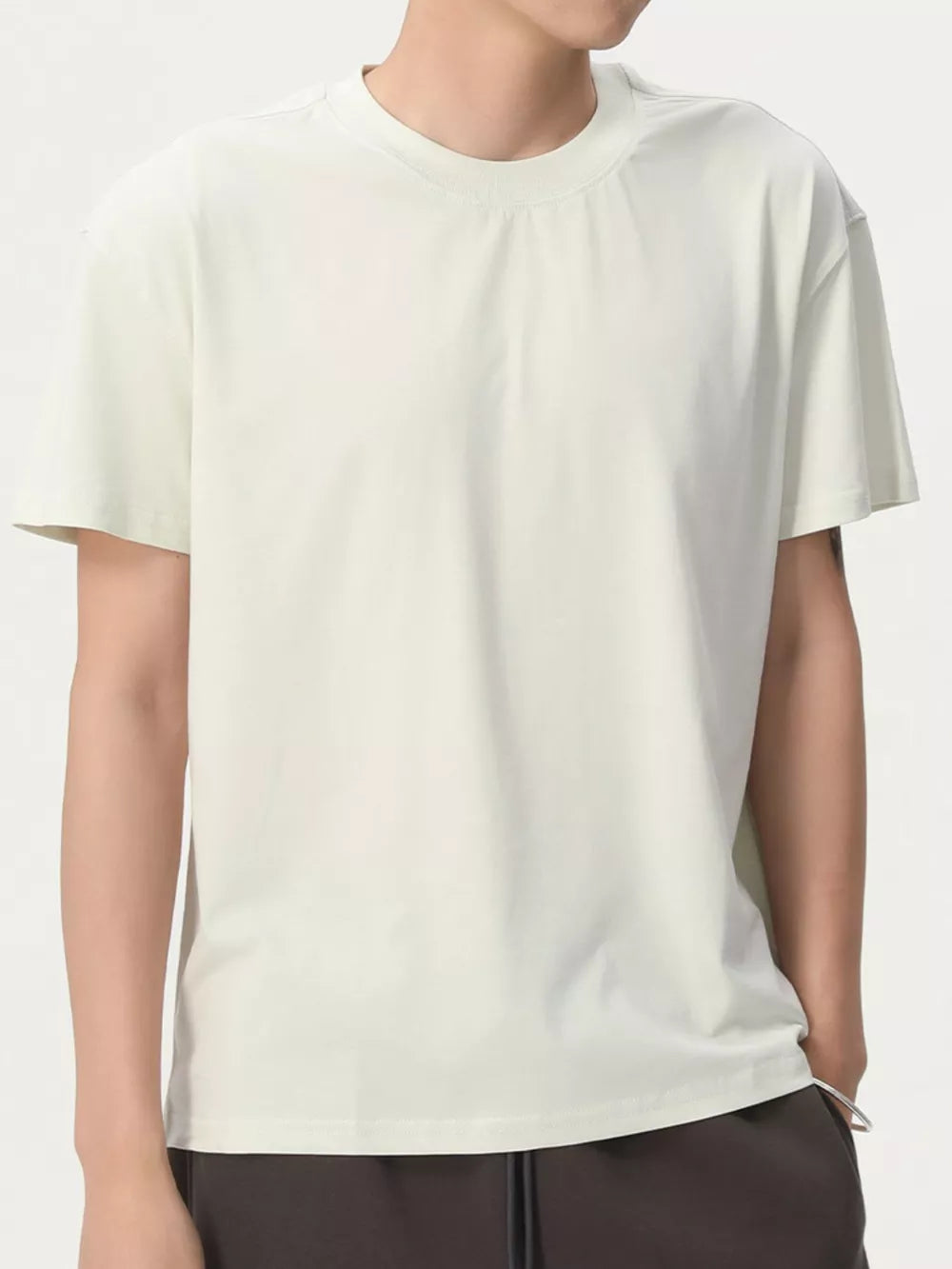Men's cream cotton crew neck t-shirt, relaxed fit, short sleeves